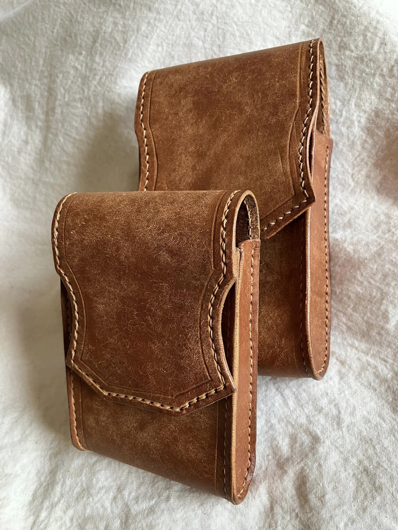 Vertical Leather Belt Pouch